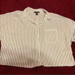 Small Striped Collared Button-Down Cropped Tee
